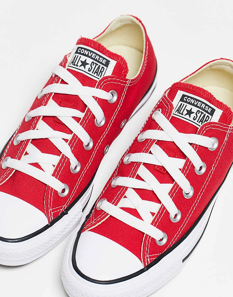 Converse Chuck Taylor All Star Ox Trainers In Red For Unisex 4 Converse Chuck Taylor All Star Ox Trainers In Red For Unisex - Image 2