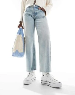 Converse Chuck Taylor All Star Lift Hi Wide Fit Trainers In White For Unisex