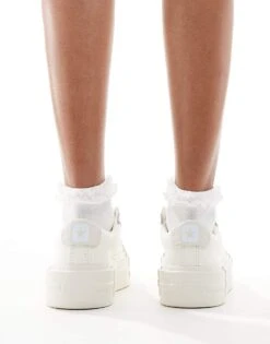 Converse Chuck Taylor All Star Cruise Ox Trainers In White For Women -Converse Shop 205652765 3