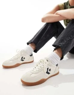Converse Run Star Trainers In Off- White For Unisex Cream -Converse Shop 206037800 1 cream 1