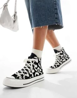 Converse Chuck 70 Hi Trainers In Black And White Cow Print For Women