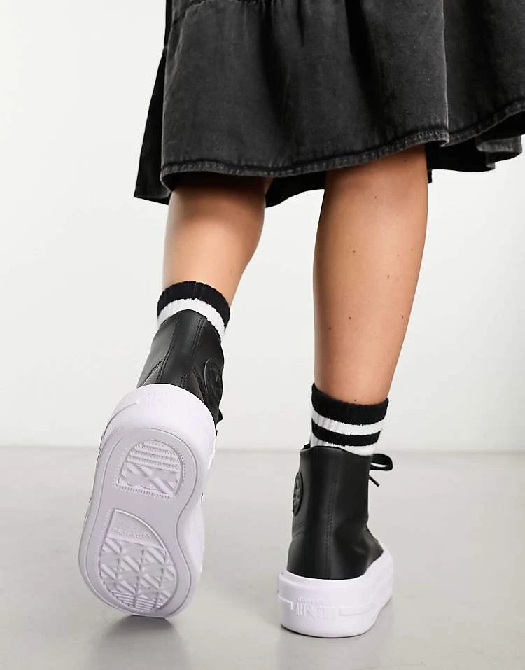 Converse Chuck Taylor All Star Hi Cruise Trainers In Black And White For Unisex 5 Converse Chuck Taylor All Star Hi Cruise Trainers In Black And White For Unisex - Image 3