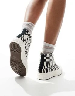 Converse Chuck 70 Hi Trainers In Black & White Checkerboard For Women 11 Converse Chuck 70 Hi Trainers In Black & White Checkerboard For Women -Converse Shop 206937629 4