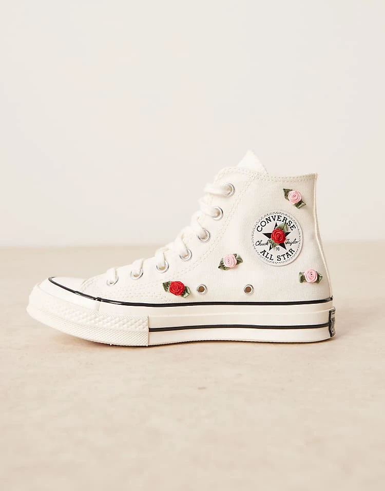 Converse Hearts Chuck 70 Hi Trainers In White With Roses For Women 4 Converse Hearts Chuck 70 Hi Trainers In White With Roses For Women - Image 2