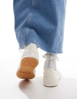 Converse Chuck 70 Ox Trainers In White Lace For Women 11 Converse Chuck 70 Ox Trainers In White Lace For Women -Converse Shop 207334002 4