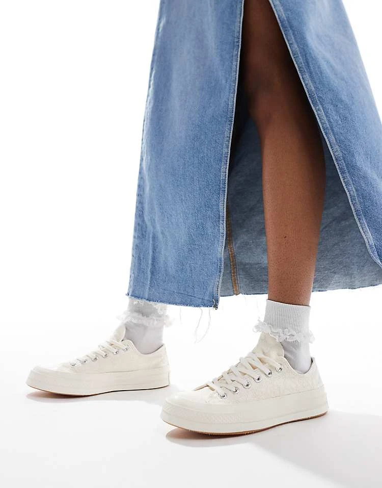 Converse Chuck 70 Ox Trainers In White Lace For Women 7 Converse Chuck 70 Ox Trainers In White Lace For Women - Image 5
