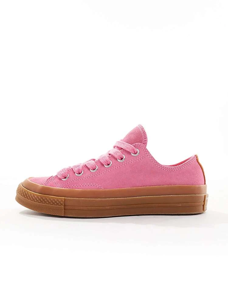 Converse Chuck 70 Ox Trainers In Pink With Gum Sole For Unisex 4 Converse Chuck 70 Ox Trainers In Pink With Gum Sole For Unisex - Image 2